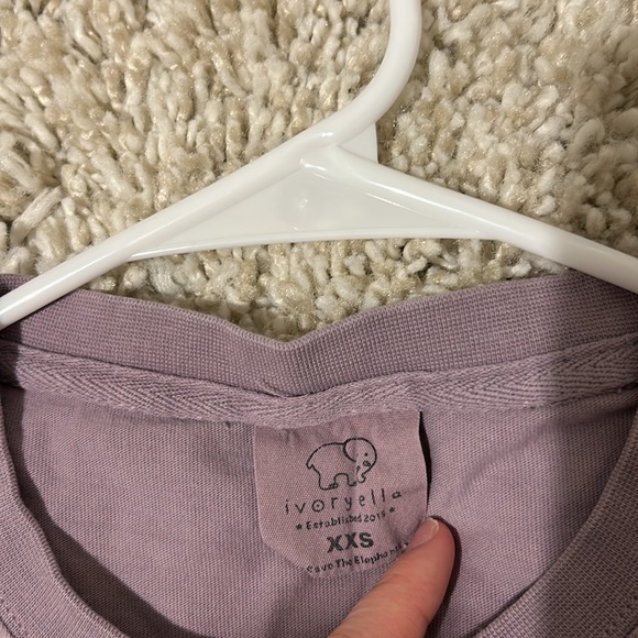 Ivory Ella Women’s Purple Long Sleeve - Picture 3 of 4